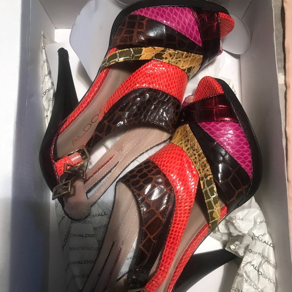 Aldo. Size 9. Slightly used.